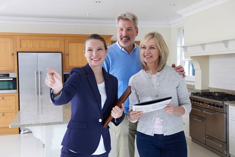 Hire Movers for an Hour - iMoving Hire Movers for an Hour