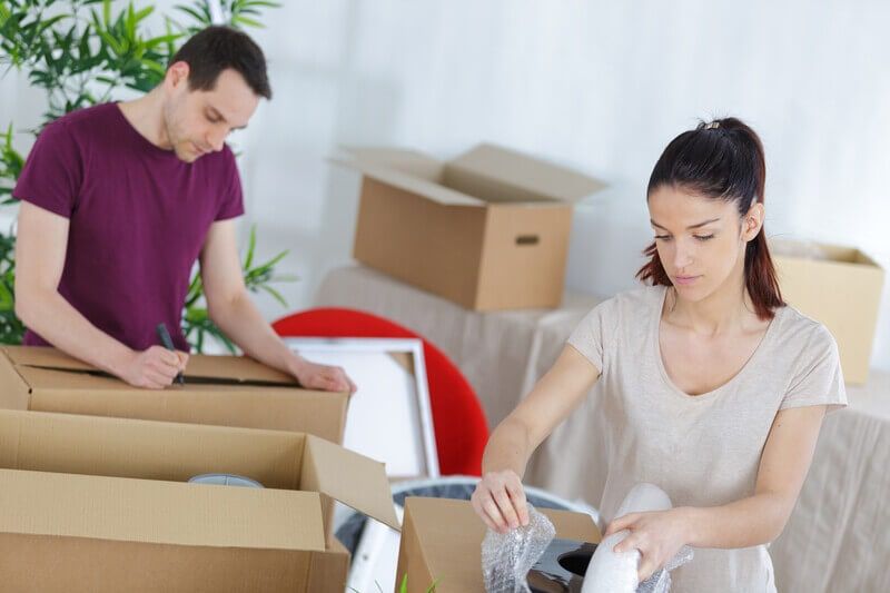 How To Get Friends To Help You Move - iMoving How To Get Friends To Help You Move
