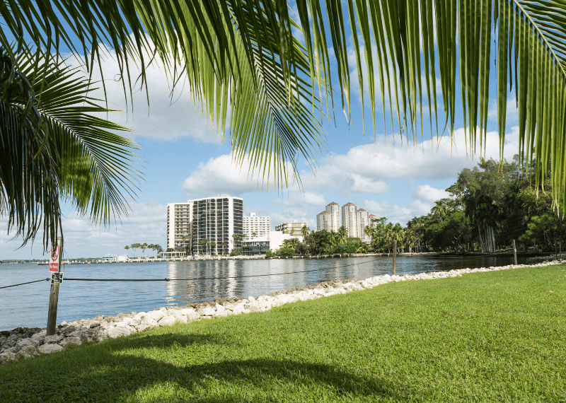 Moving Companies in capecoral - iMoving The Best Movers in capecoral Working with iMoving