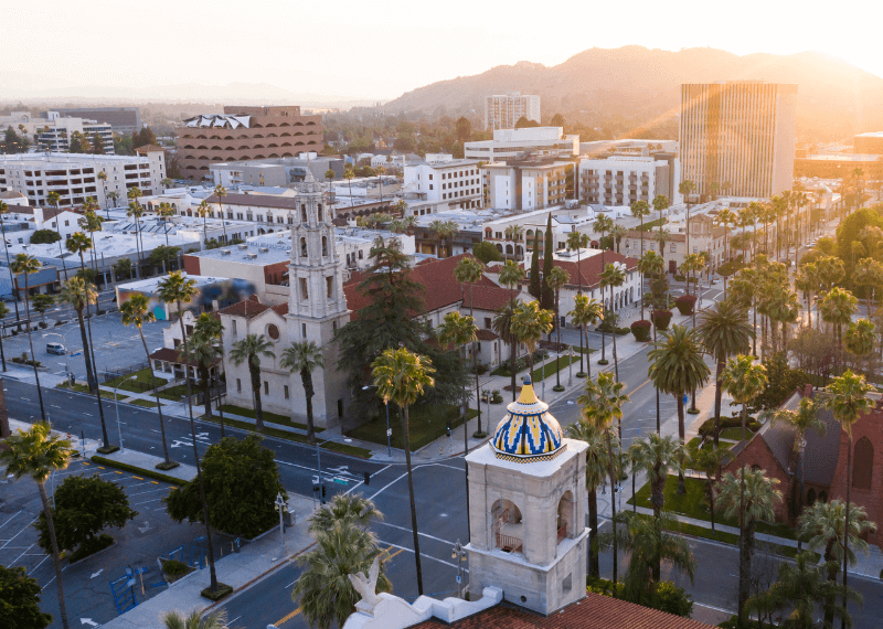 The Best Movers in riverside Working with iMoving