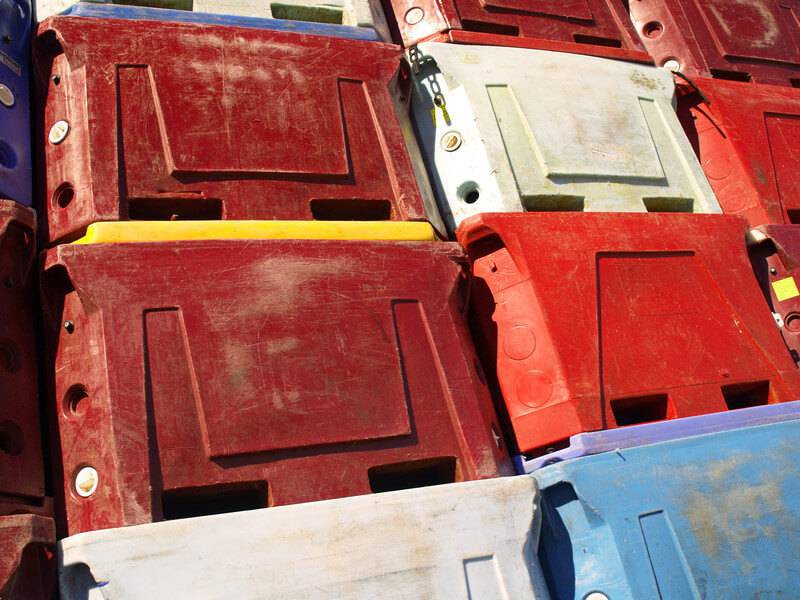 Tips To Choosing The Best Storage Bins Near You - iMoving Tips To Choosing The Best Storage Bins Near You
