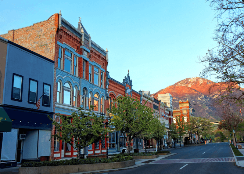 Moving Companies in provo - iMoving The Best Movers in provo Working with iMoving