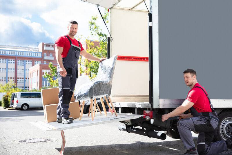 Guide To Hire One Way Truck Rental Companies - iMoving Guide To Hire One Way Truck Rental Companies